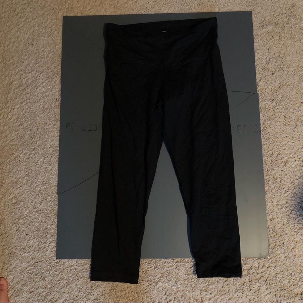 Black Capri Leggings